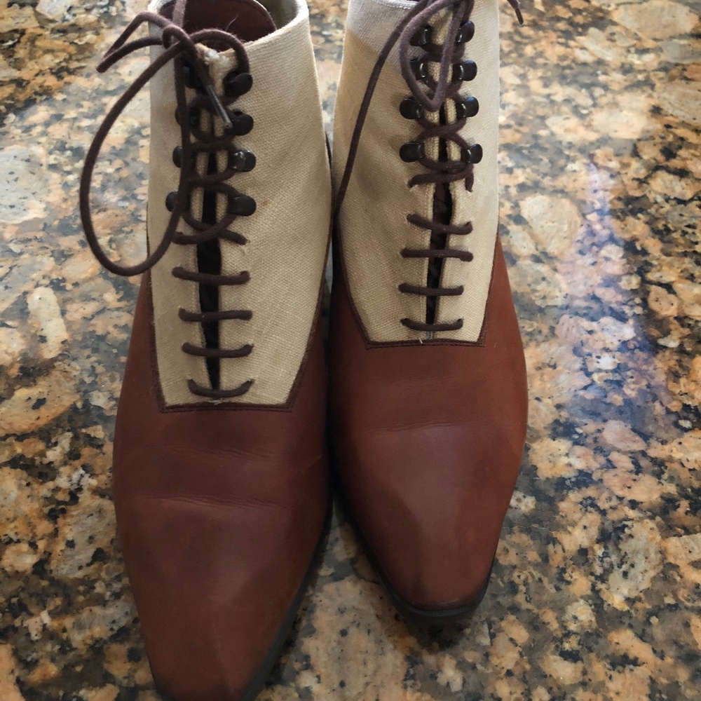 Linen and leather spectator booties